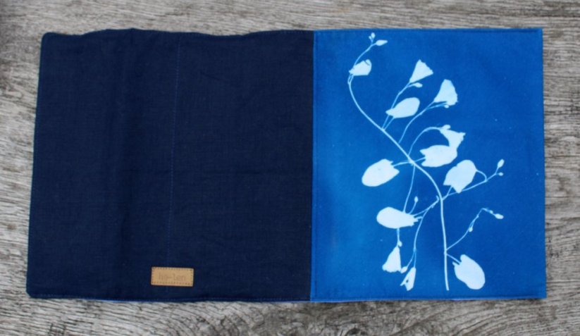Obal na knihu Blue-louka NO5