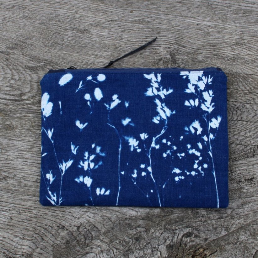 zipová taštička Blue louka NO8