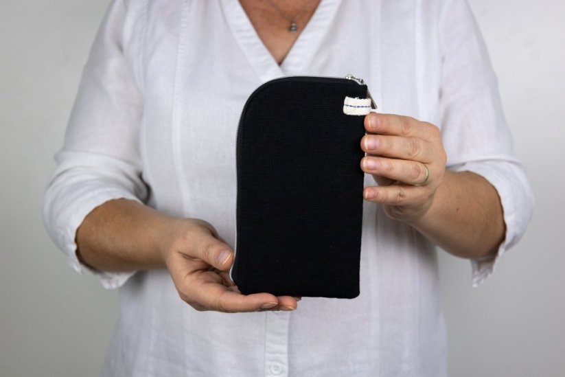 Multifunkční pouzdro s kapsou černé - Výška mobilu: 17,5, Šířka mobilu: 8,5