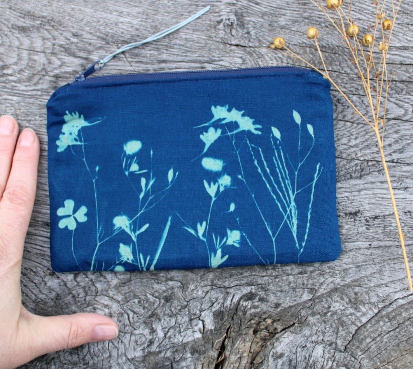 zipová taštička Blue louka NO4