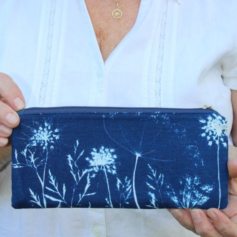 zipová taštička Blue louka NO9